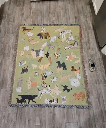 PUPPY PATTERN TAPESTRY