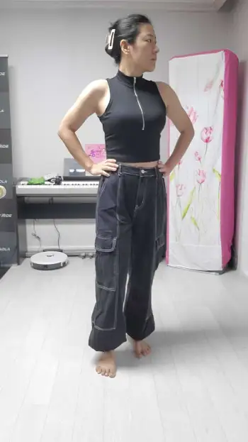 リブ リブソリッドハイネックジッパークロップタンクトップ For