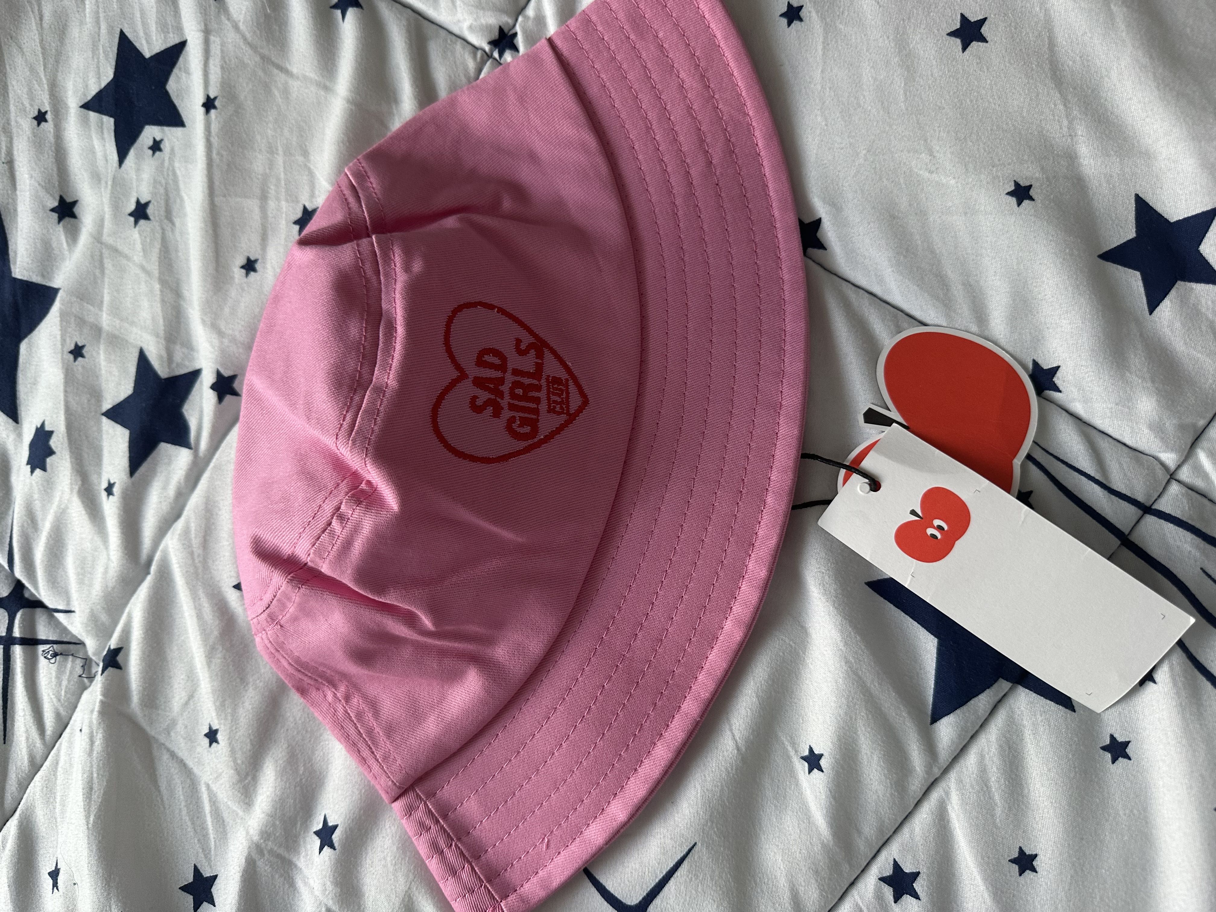 Cider x Sad Girls Club Heart Logo Pink Bucket Hat for Daily Casual Vacation,One Size/Pink