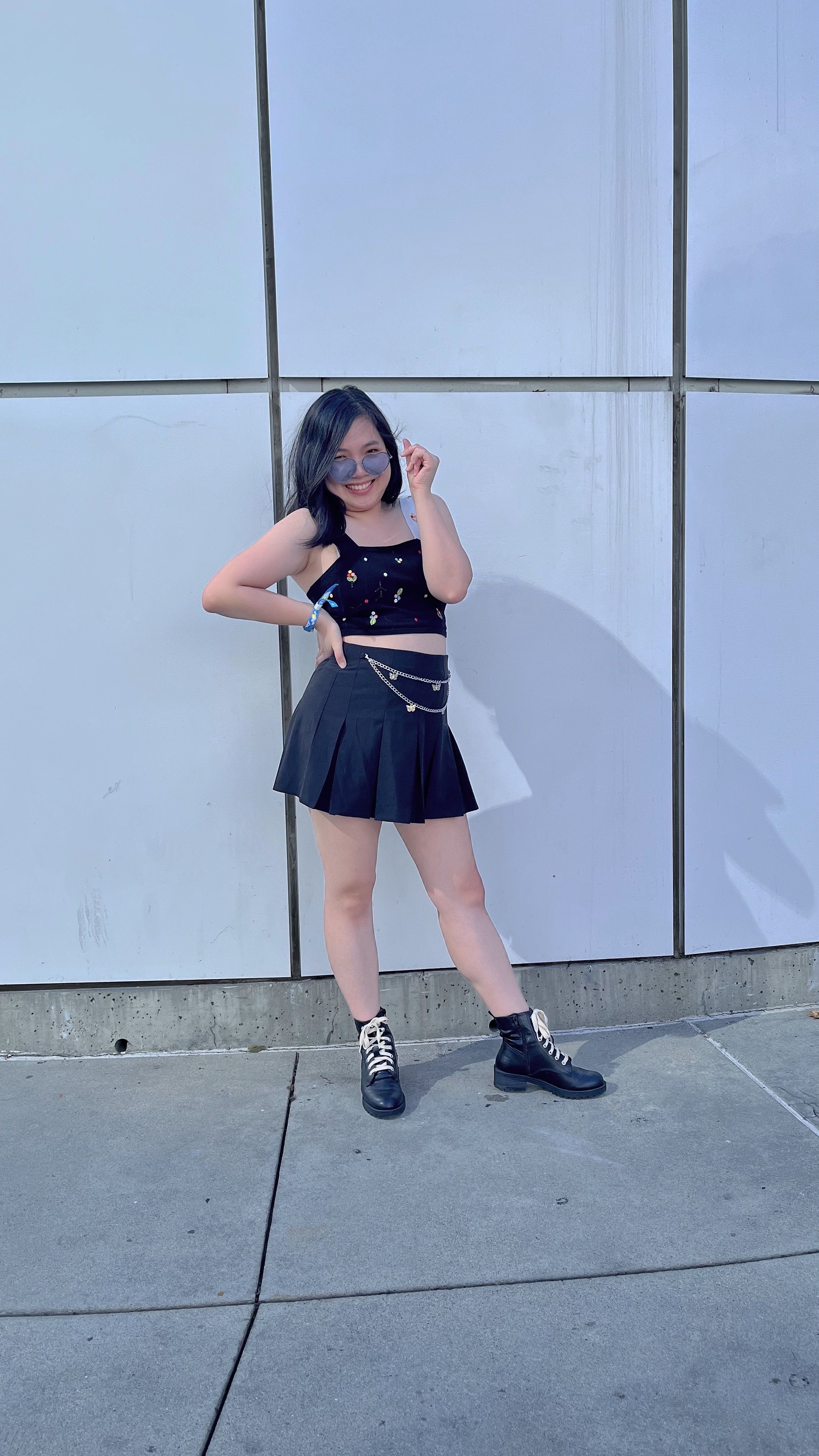 【NONCODE】Felicity Mini Skirt (butterfly chain set) Solid Butterfly Decor Chain Pleated Mini Skirt For School
