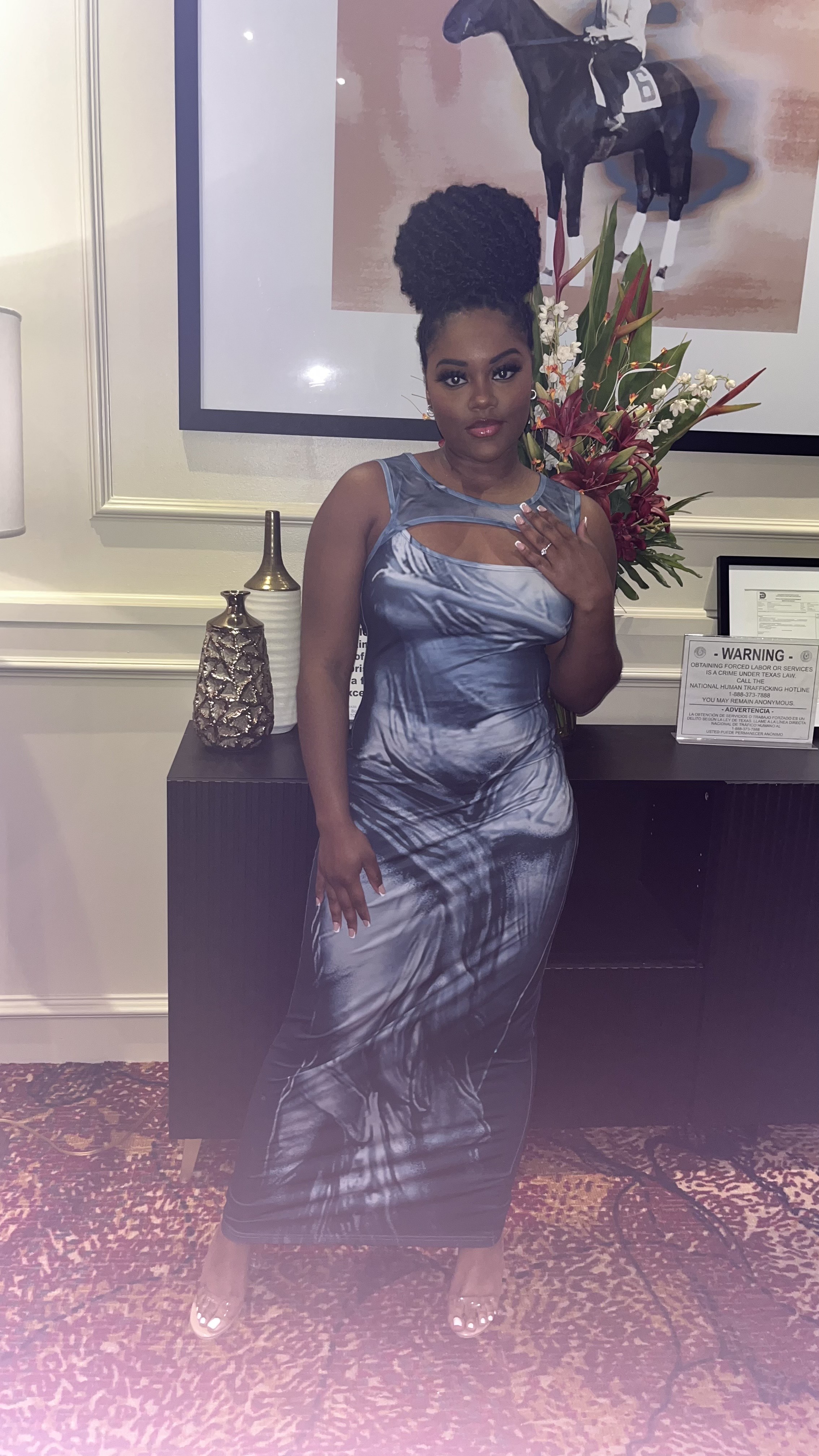 trompe l'oeil prints cut out knitted maxi dress Knit Fabric Trompe L'oeil Prints Cut Out Knitted Maxi Dress For Exhibition