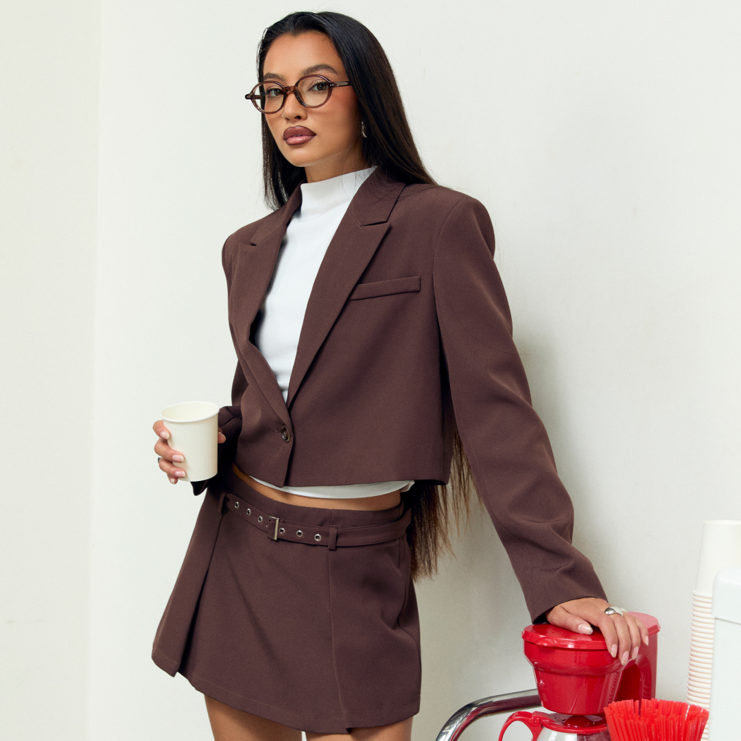 Woven Petite Mid Rise Solid Straight Leg Trousers With Belt