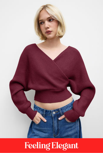 Round Neckline Graphic Bear Long Sleeve Sweater