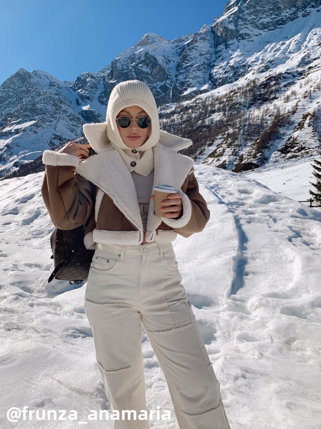 Shearling Solid Jacke mit kontrastierendem Kragen