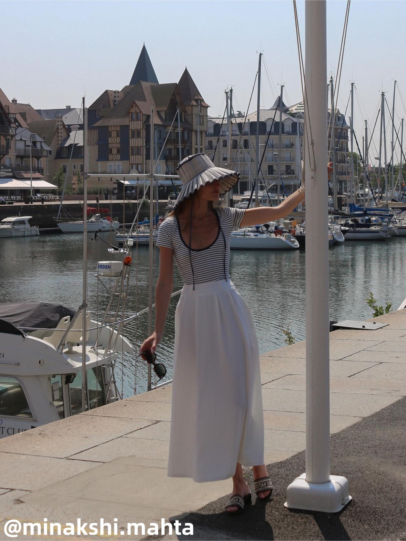 Woven Pleated Belted Maxi Skirt