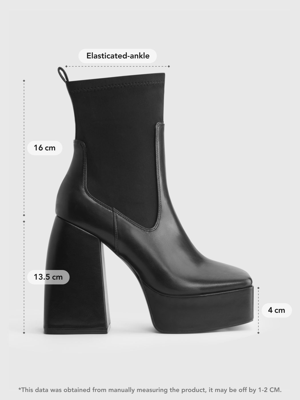 Chunky Heeled Ankle Boots aus Kunstleder