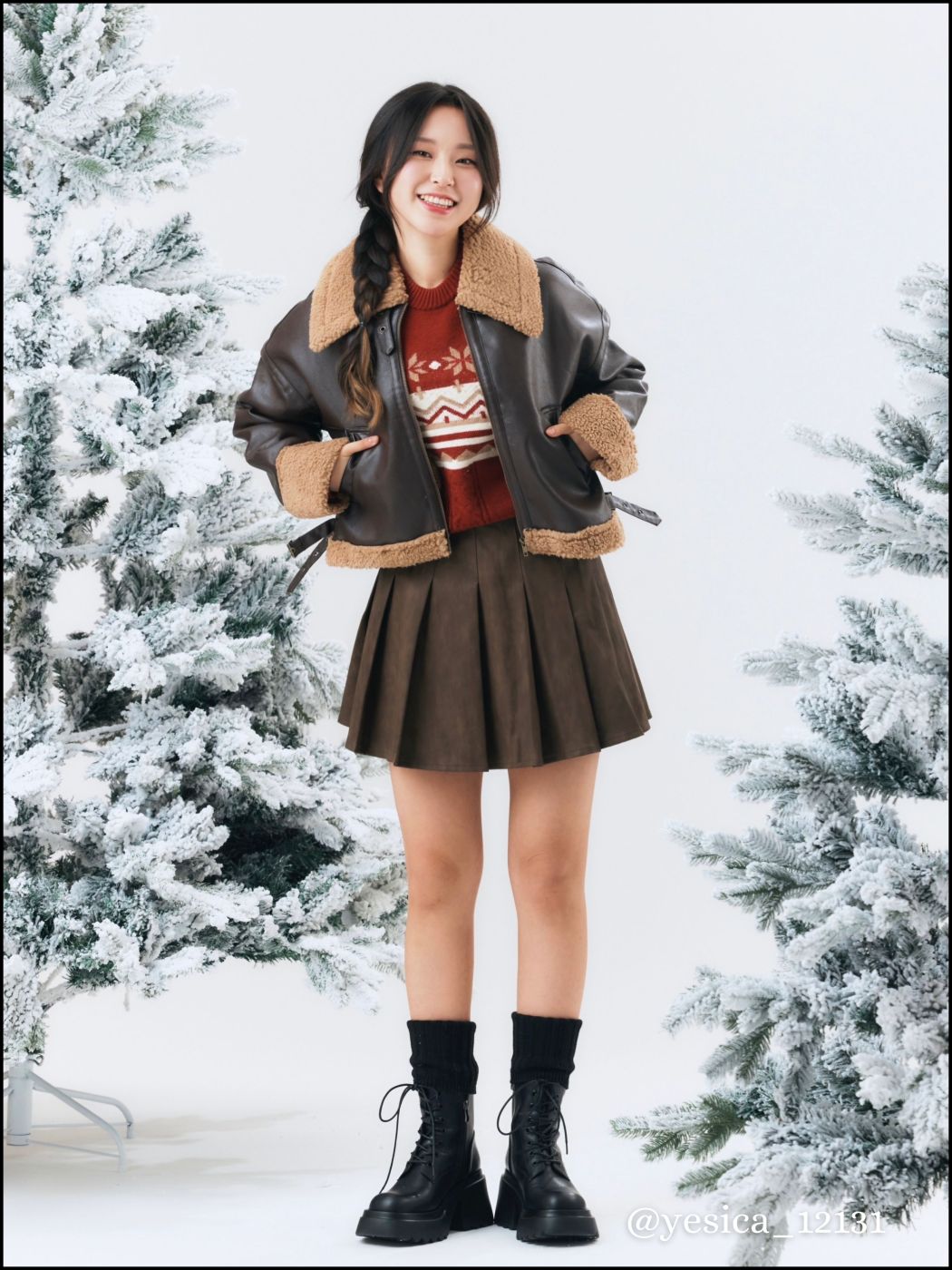 Faux Leather Low Waist Pleated Mini Skirt