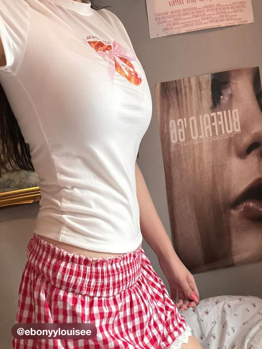 Round Neckline Bowknot Croissant Graphic Short Sleeve Tee