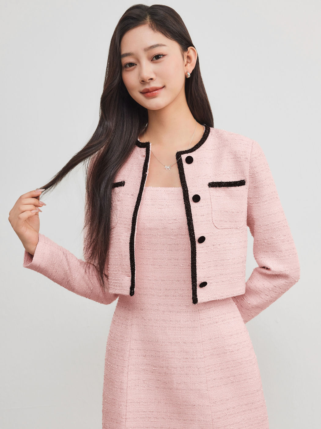 Tweed Round Neckline Contrasting Binding Pocket Button Crop Jacket