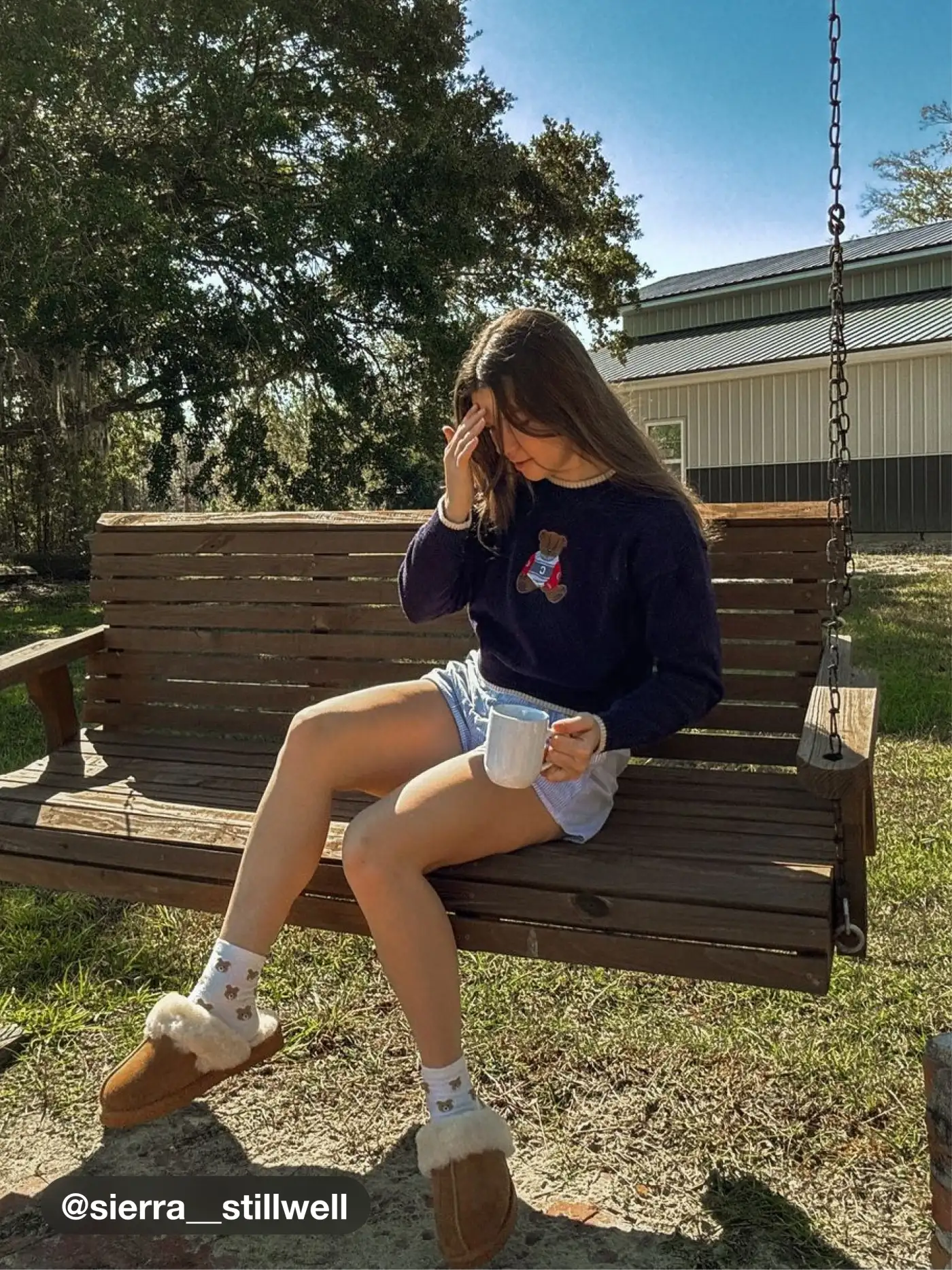 Round Neckline Graphic Bear Long Sleeve Sweater