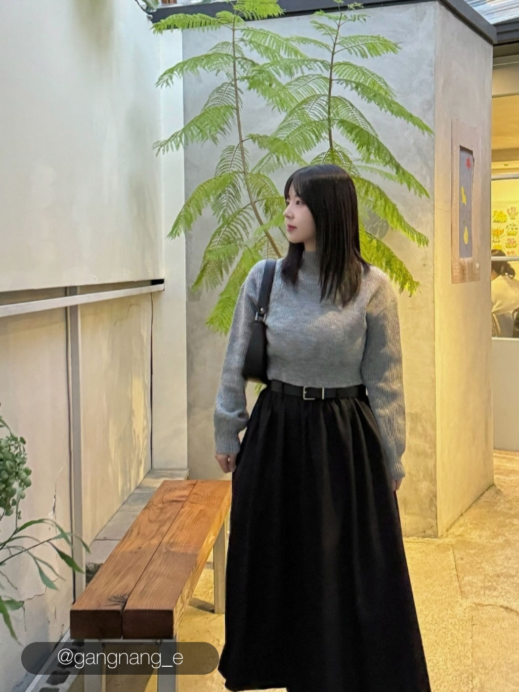 Knit Round Neckline Solid Tie Front Cardigan Curve & Plus