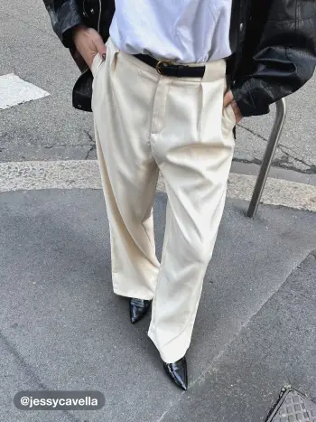 Pantaloni dritti aderenti a vita media Petite con cintura