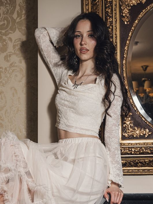 Spitzen-Square-Neck-Blumen-Crop Top
