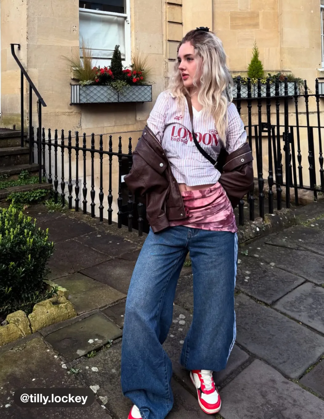 London Graphic Cotton-blend Collar Stripe Ruched Blouse
