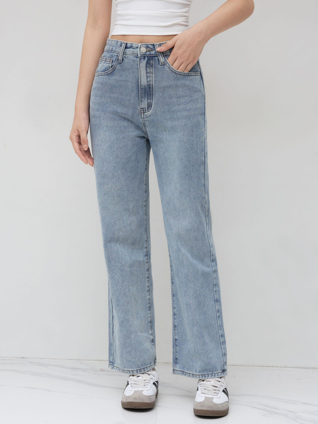Honey Denim Mid Rise Solid Straight Leg Jeans