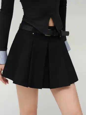 Mid Waist Solid Pleated Skort with Belt