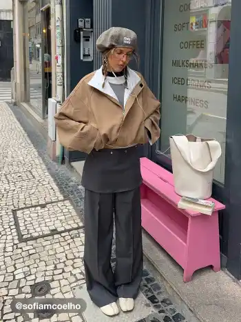 Oversized Elastic Waist Jacket With Striped Lining