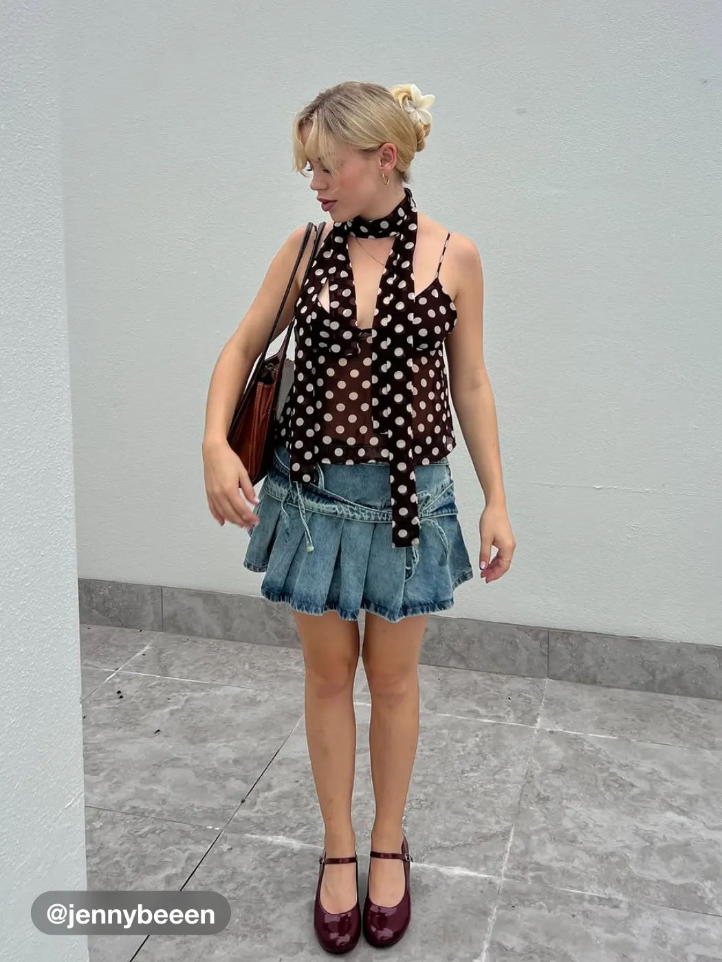 Crop Top Cami de Chiffón con Punto de Lentejuela y Faldilla