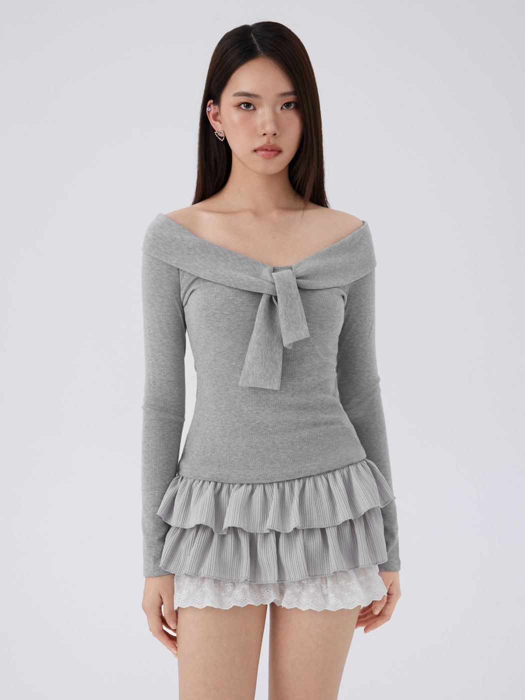 Off-shoulder Knotted Long Sleeve Top