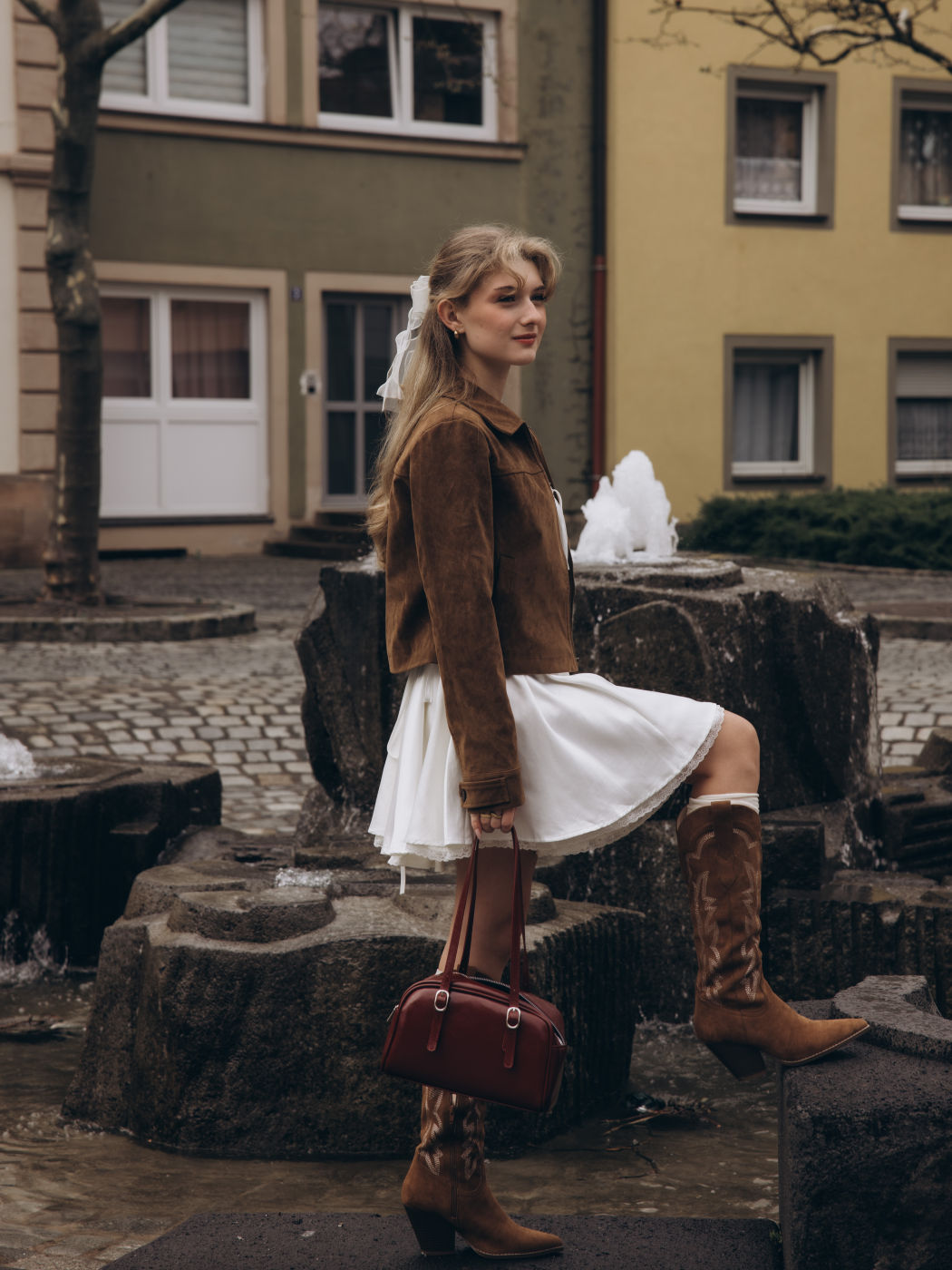 Jacke mit Wildleder-Kragen und Reißverschluss