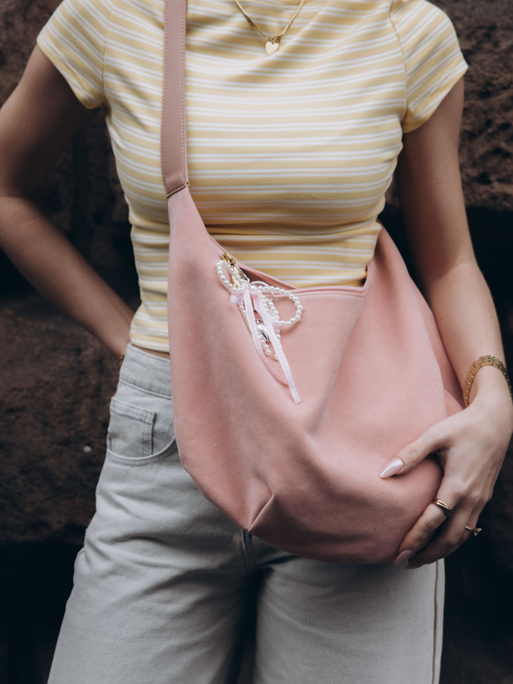 Halbmond Wildleder Tote Bag
