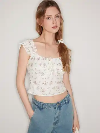 Ditsy Floral Knotted Lettuce Trim Crop Tank Top