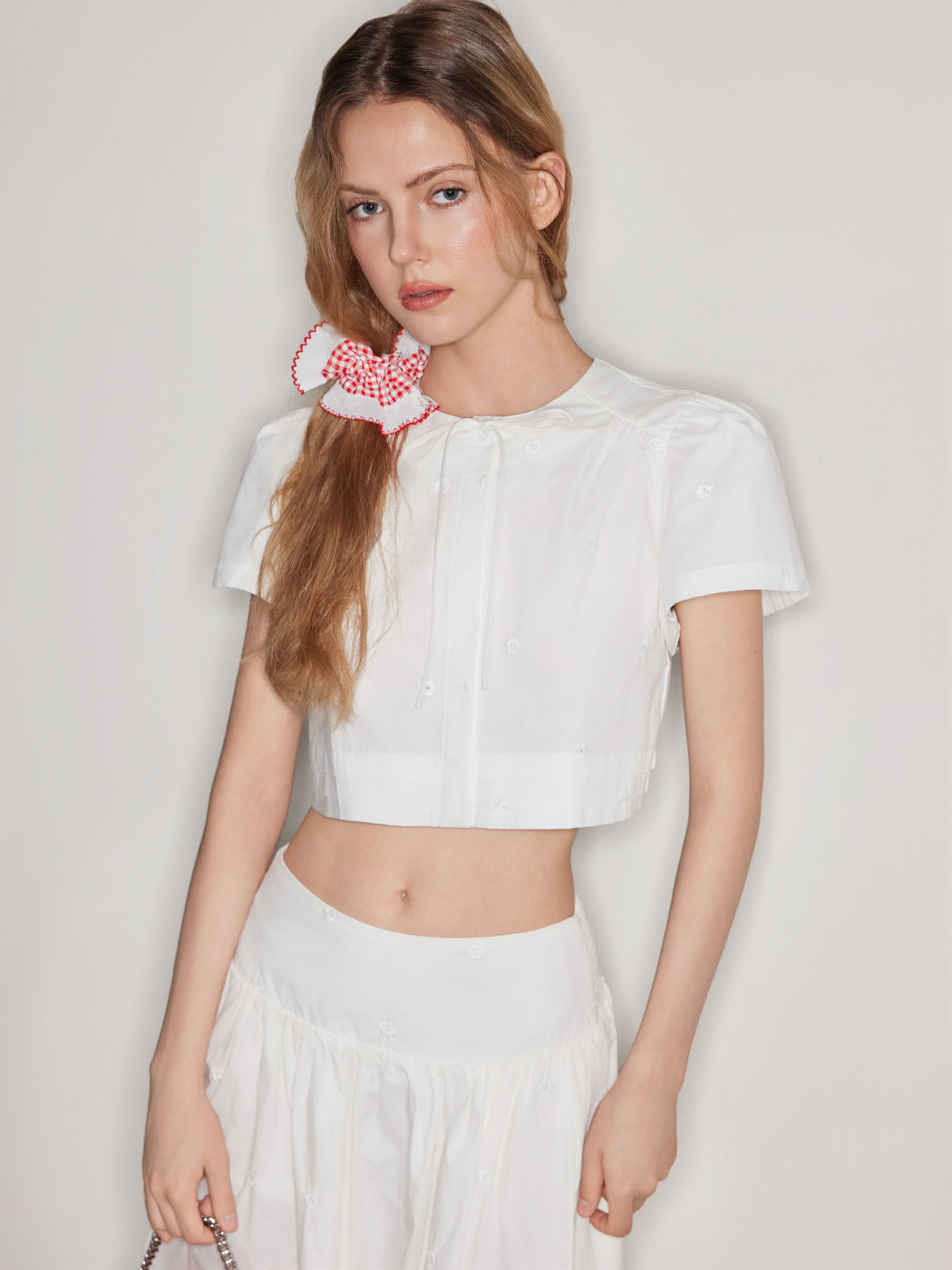 100% Cotton Floral Embroidery Knotted Crop Shirt