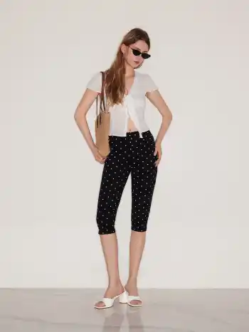 Cotton-blend Mid Rise Polka Dot Capri Leggings