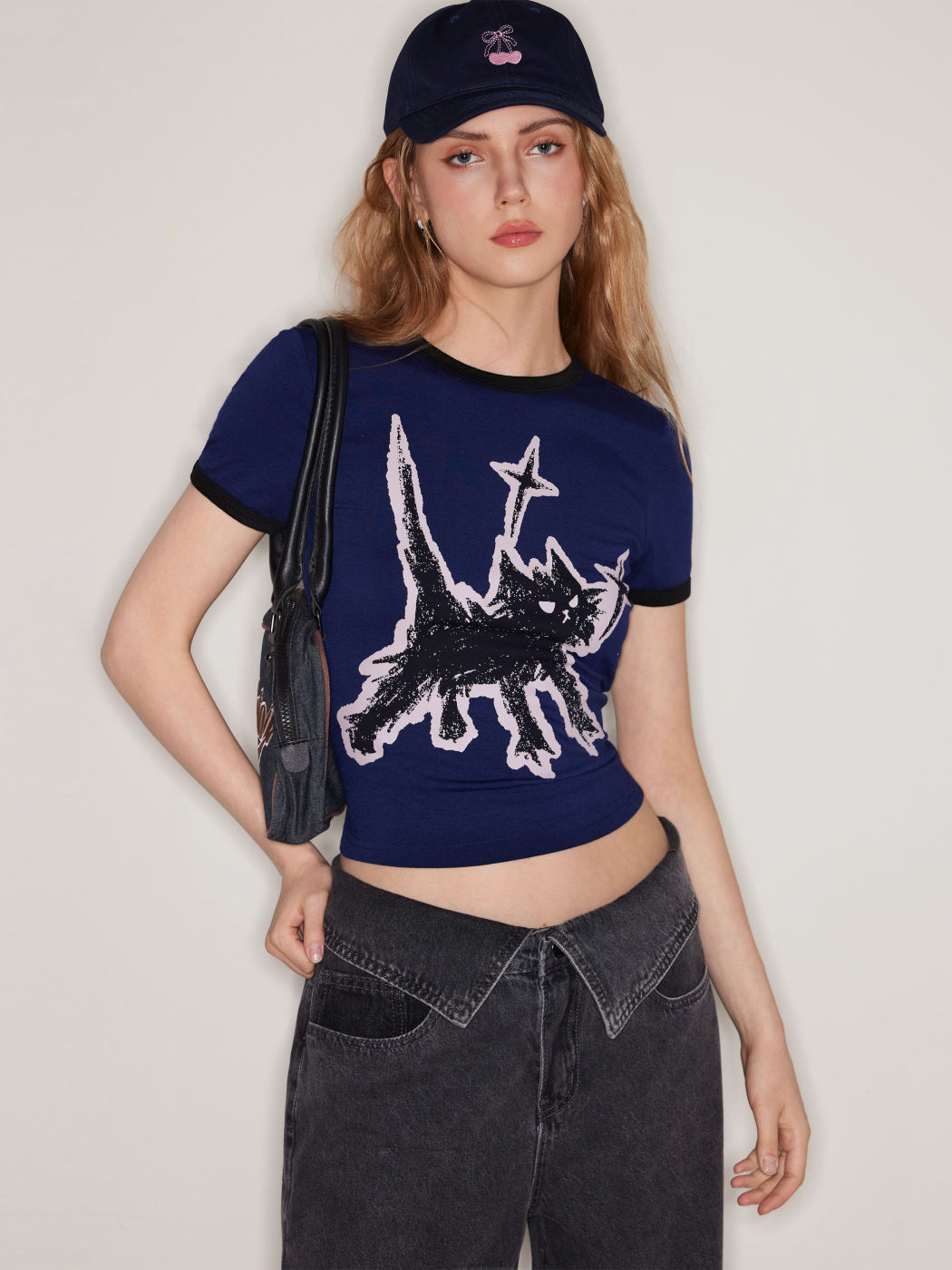 Cat Graphic Round Neckline Short Sleeve Tee