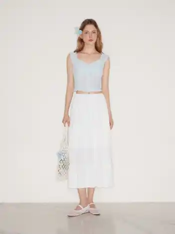 Cotton V-neck Broderie Anglaise Floral Lettuce Trim Crop Tank Top