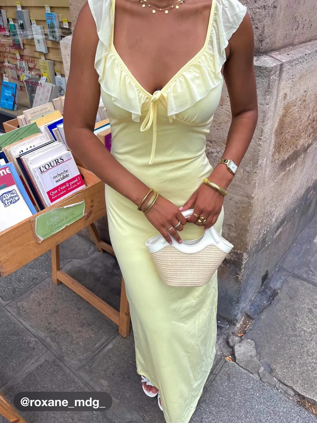 Zuckerhütchen-Rüschen-Knoten-Maxikleid