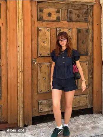 Jeansblouse mit Peter-Pan-Kragen und ruchigen Ballonsleeves