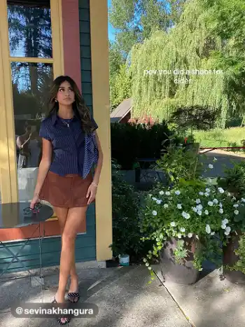 Camicia a Maniche Corte con Strisce sul Colletto