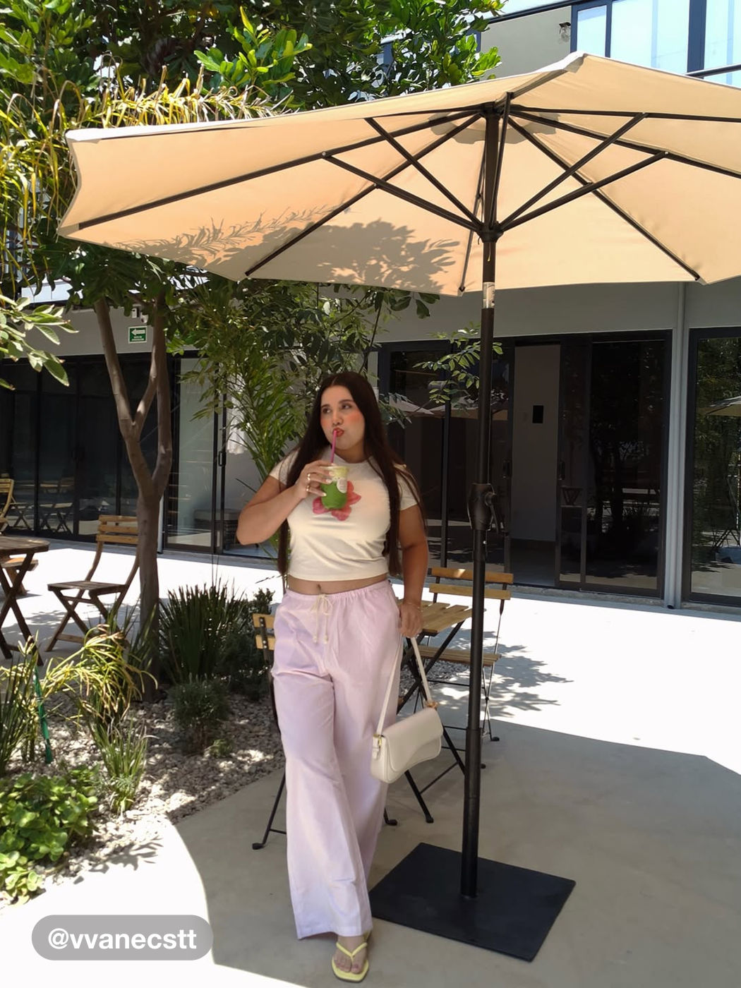 Absatz-Sandalen im Flip-Flop Stil